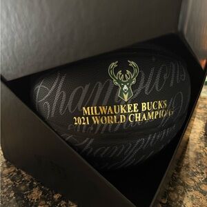 Unsigned Milwaukee Bucks Fanatics Authentic Wilson 2021 NBA Finals Champion